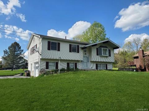 31 Ebert Rd, Wallkill, NY 10941 photo 1