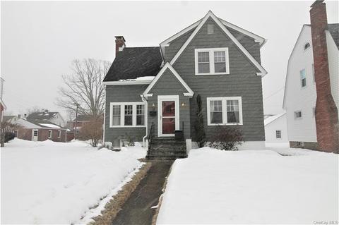 17 Kingston Ave, Poughkeepsie, NY 12603 photo 1