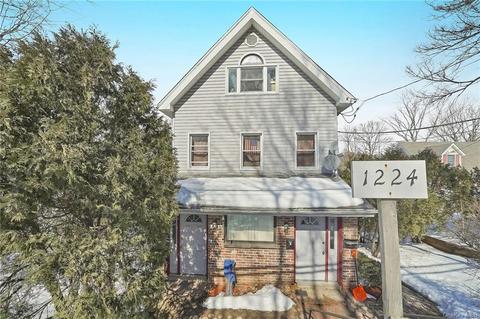 1224 Crompond Rd, Peekskill, NY 10566 photo 1