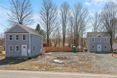881 Goshen Tpke, Wallkill, NY 10919 photo 1