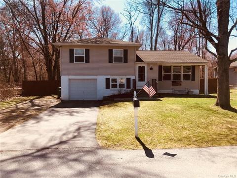 9 N Jackson Rd, Poughkeepsie, NY 12603 photo 1