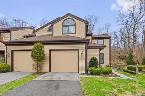 51 Deerfield Ln, Ossining, NY 10562 photo 1
