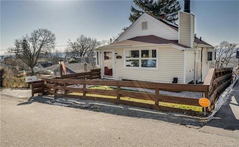 19 Hillcrest Ave, Ossining, NY 10562 photo 1