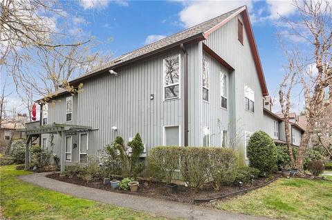 42 Bleakley Dr, Peekskill, NY 10566 photo 1