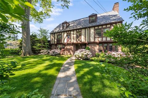 1283 Maple Ave, Peekskill, NY 10566 photo 1