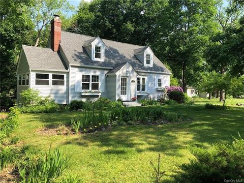 62 Maple Ave, Warwick, NY 10990 photo 1