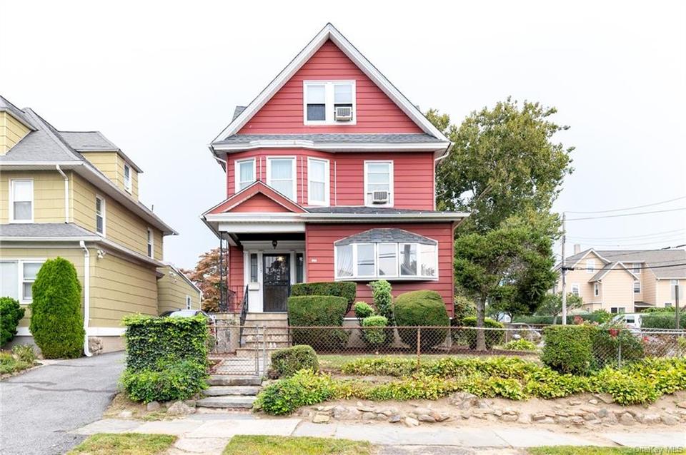 115 Hill St, New Rochelle, NY 10801 1 photo MLS 6124280 Movoto