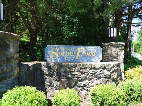 72 Spring Pond Dr, Ossining, NY 10562 photo 1