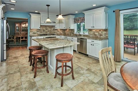22 Jonathan Ct, Warwick, NY 10990 photo 1