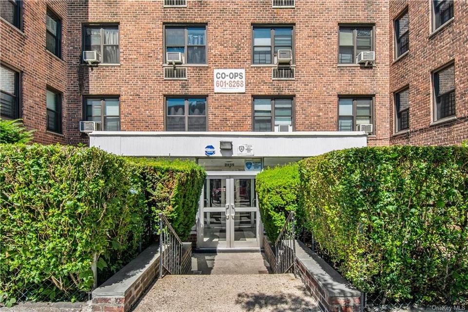 2835 b Ave 7F, Bronx, NY 10468 1 photo MLS 6126984 Movoto