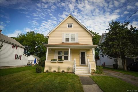 11 Maple St, Cornwall, NY 12518 photo 1