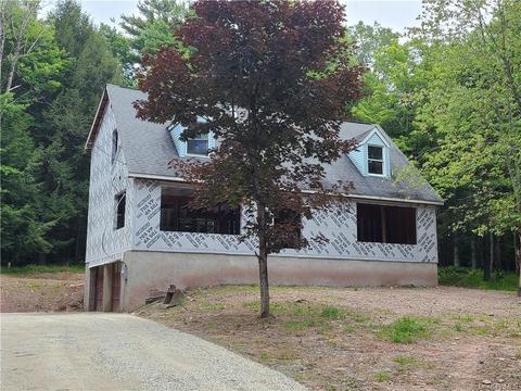 75 Barker Rd, Highland, NY 12732 photo 1