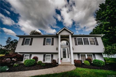 309 Forest Rd, Wallkill, NY 12589 photo 1