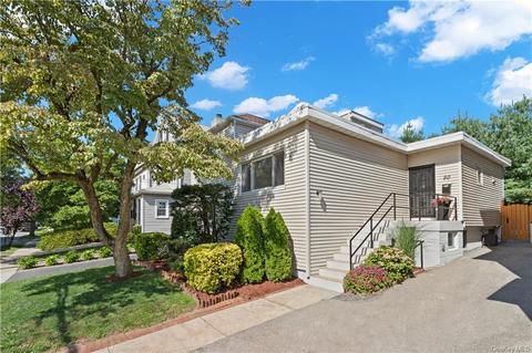 50 Parkway Rd, Bronxville, NY 10708