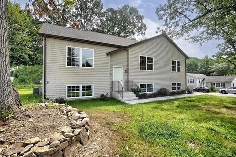 102 Osborne Ave, Peekskill, NY 10566 photo 1