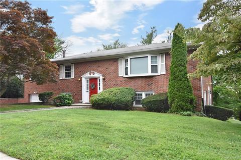 905 Split Rock Rd, Pelham, NY 10803 photo 1