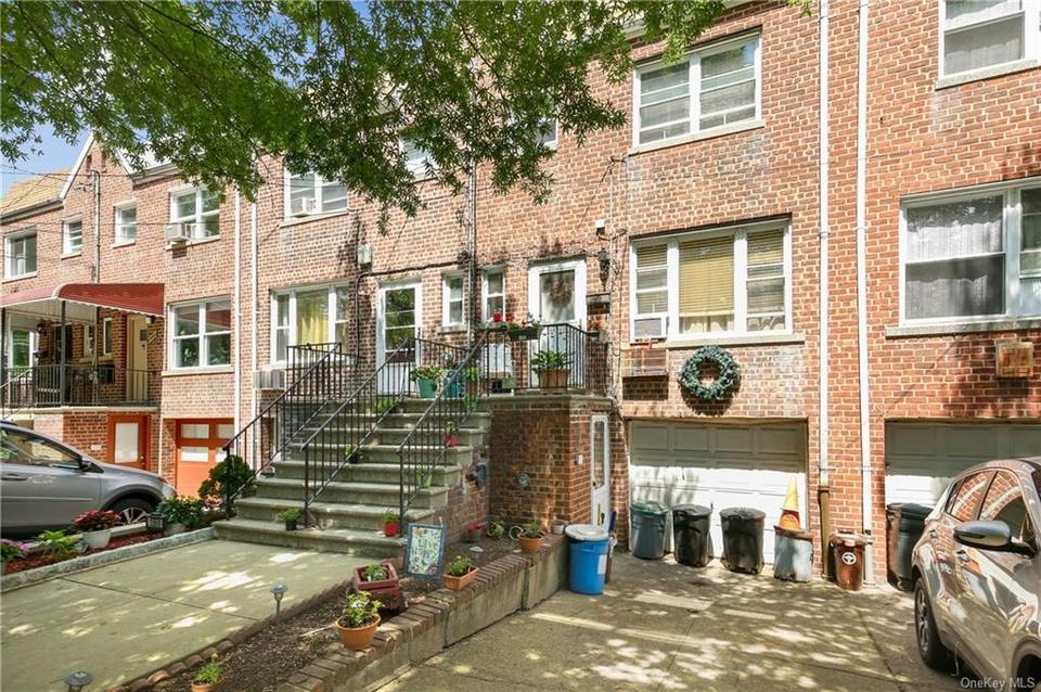 1548 Hone Ave, Bronx, NY 10461 1 photo MLS 6137375 Movoto