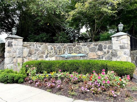 116 Viewpoint Ter, Peekskill, NY 10566 photo 1