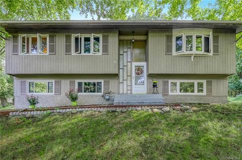 2 Devon Ct, Ramapo, NY 10952 photo 1