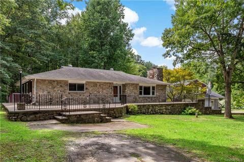 18 E Mountain Rd N, Philipstown, NY 10516 photo 1
