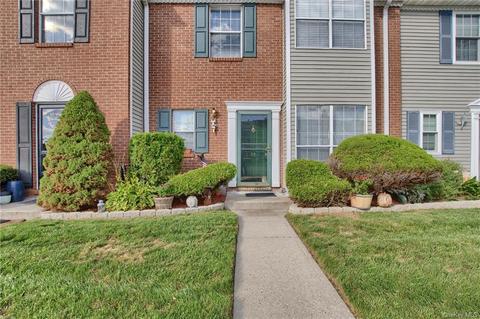 55 Campus Rd, Peekskill, NY 10566 photo 1