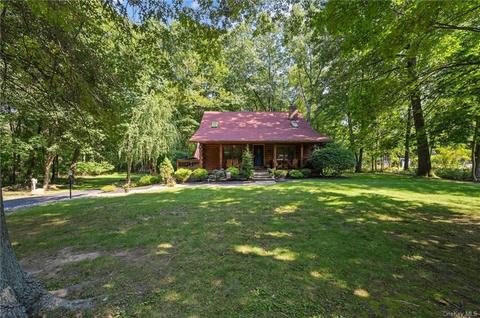36 Old Mill Rd, Newburgh, NY 12589 photo 1