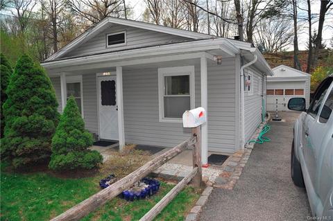 1250 Washington St, Peekskill, NY 10566 photo 1