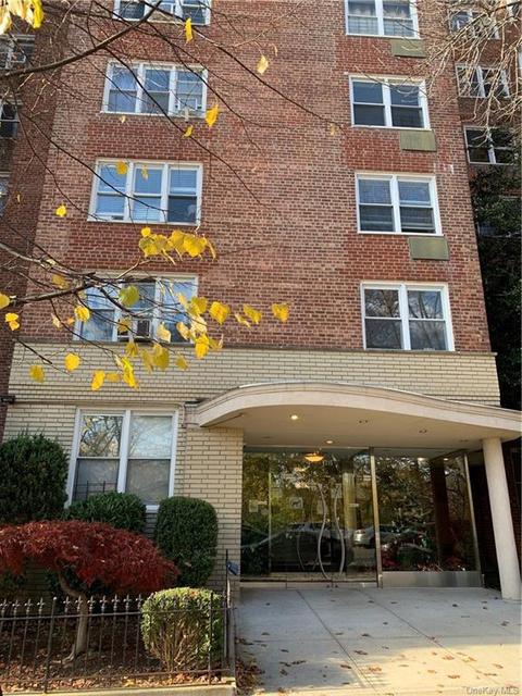 4295 Webster Ave #2C, Bronx, NY 10470 photo 1