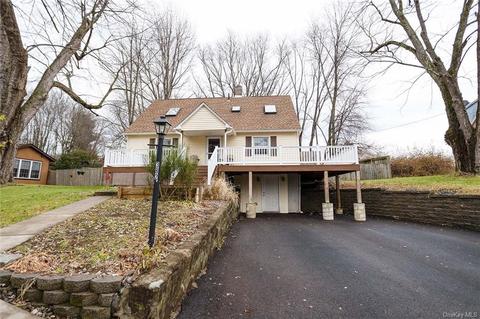 382 Borden Rd, Shawangunk, NY 12589 photo 1