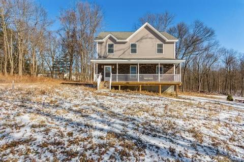 7 Quaker St, Wallkill, NY 12589 photo 1