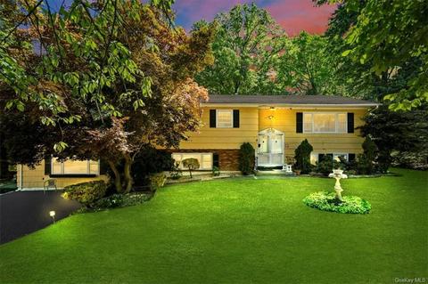 6 Trinity Pl, Ramapo, NY 10977 photo 1