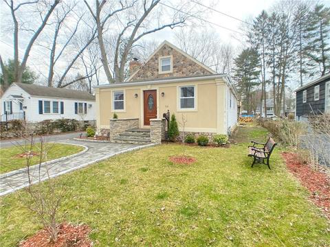 56 Davis Ave, Poughkeepsie, NY 12603 photo 1