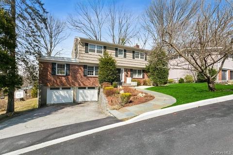 34 Eastern Dr, Greenburgh, NY 10502 photo 1