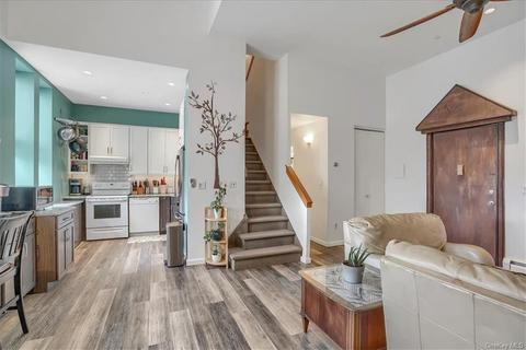 13 Waterview Ests, Peekskill, NY 10566 photo 1