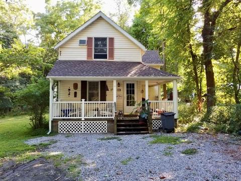 16 Yeoman Ln, Cornwall, NY 12518 photo 1