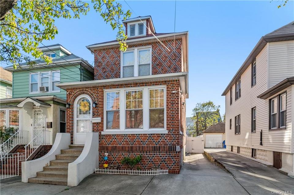 1727 Hone Ave, Bronx, NY 10461 1 photo MLS 6180246 Movoto