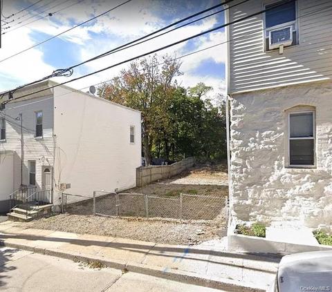 142 Maple Ave, Rye City, NY 10580 photo 1