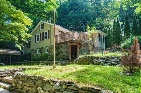 20 Paradise Hl, Cornwall, NY 12518 photo 1