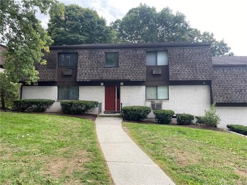 1901 Cherry Hill Dr, Poughkeepsie, NY 12603 photo 1