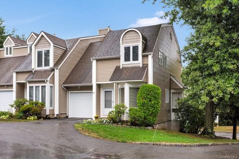 45 Spring Pond Dr, Ossining, NY 10562 photo 1
