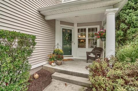 5 Apple Hill Ln, Peekskill, NY 10566 photo 1