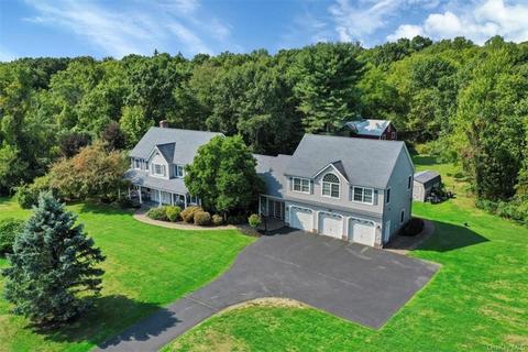 168 Pressler Rd, Newburgh, NY 12589 photo 1