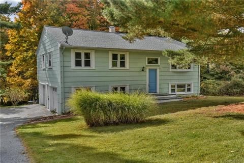159 Pine Tree Rd, Monroe, NY 10950 photo 1