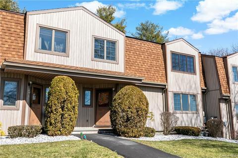 11 High Meadow Trl, Peekskill, NY 10566 photo 1