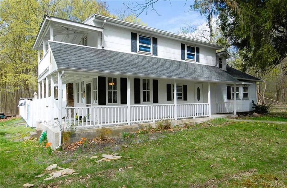 414 Leroy Ave, Newburgh, NY 12550 19 Photos MLS 6243609 Movoto