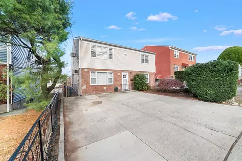 85 Stevens Ave, Yonkers, NY 10704