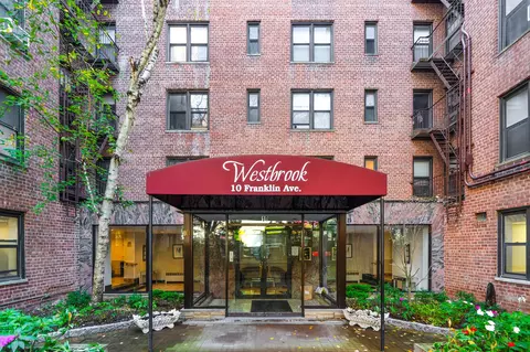 10 Franklin Ave #5G, White Plains, NY 10601