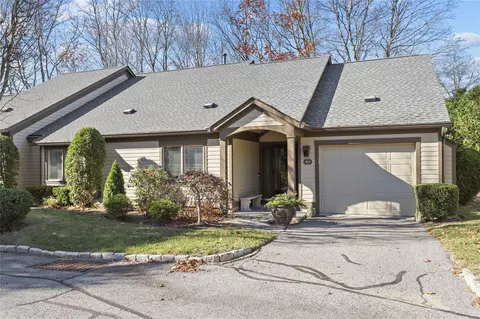 803 Heritage Hls #B, Somers, NY 10589