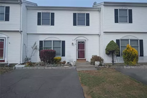 56 Ossman Ct, Haverstraw, NY 10923