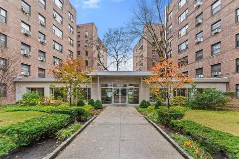 3616 Henry Hudson Pkwy #1DS, New York, NY 10463